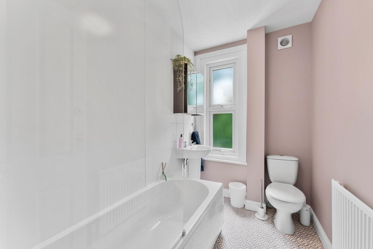 Rooms In City Centre House With Kitchen, Lounge, Garden Ipswich Exterior photo
